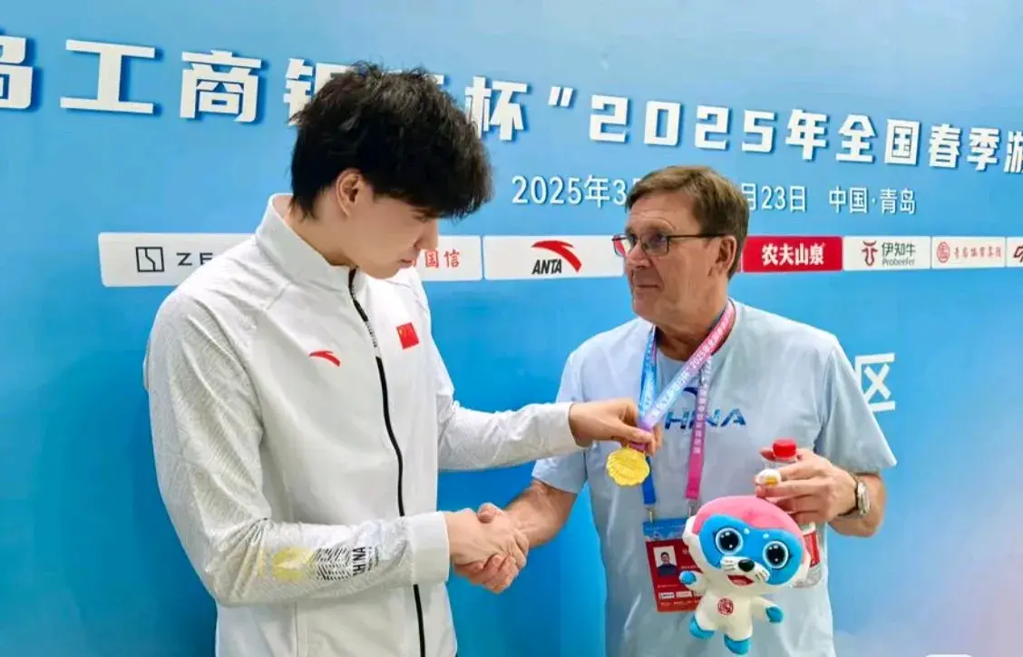 但这位新晋, 之前他以